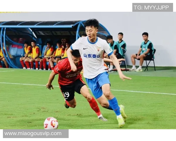 刘洋强势加盟山东泰山队助力球队争夺新赛季冠军荣耀