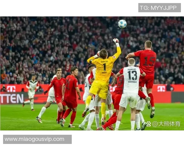 拜仁客场压哨胜沃尔夫斯堡，领跑德甲联赛积分榜