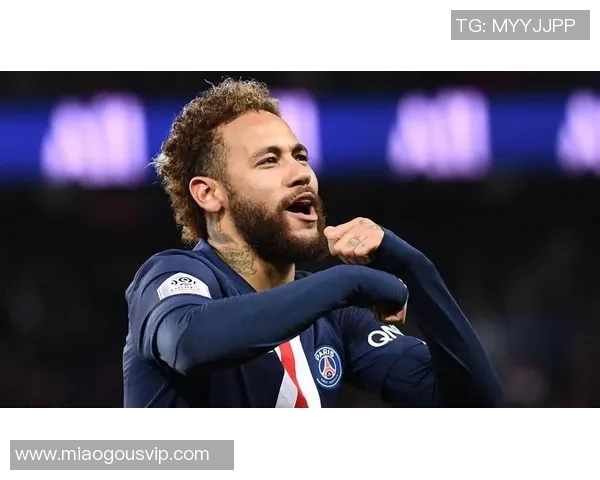 内马尔表示将继续留在巴黎，誓言带领球队卫冕法甲冠军