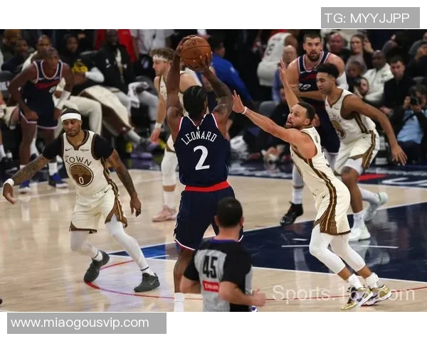 快船擒下猛龙，莱纳德攻下25分，展现王者风范